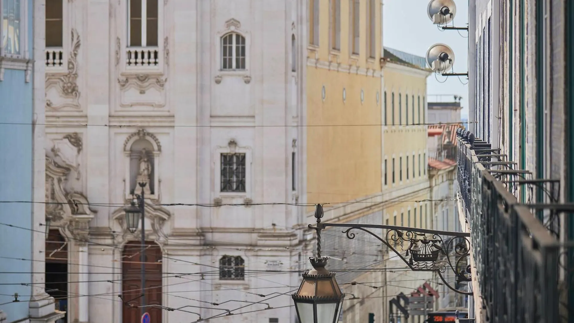 Casa Portuguesa Chiado 25 Apartment Lisbon