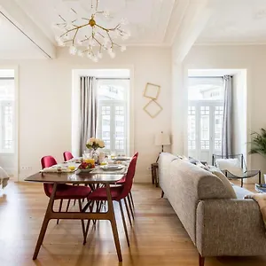 Cosy Marques De Pombal Appartamento
